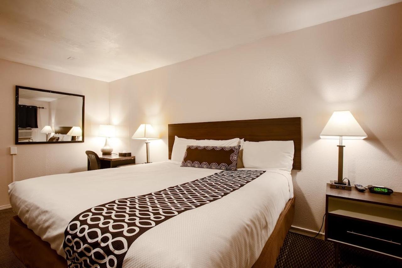 Motel Celilo Williams